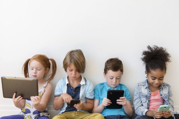 Crianças e tecnologia